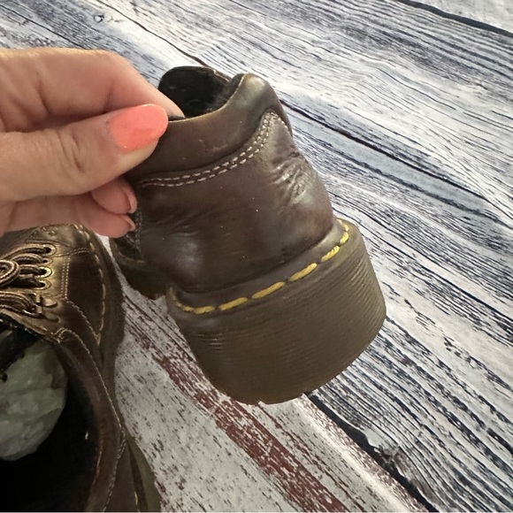 Vintage 90’s Dr. Marten’s 8312 Brown Leather Lace Up Chunky Shoes - Picture 5 of 10